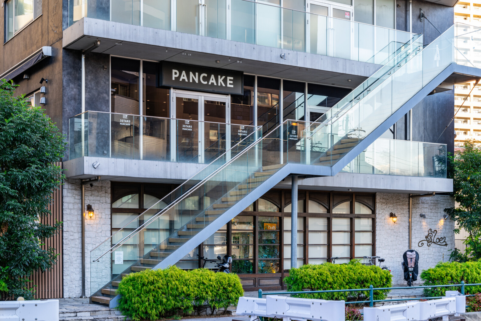 3STAR PANCAKE | GARAN デザイン・設計実績